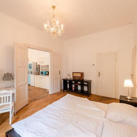Frida Apartman ブラチスラヴァ エクステリア 写真
